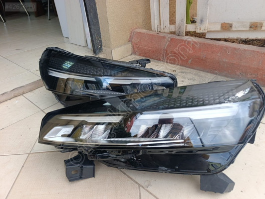 CLİO 5.5 SAG SOL FAR LEDLİ ORJİNALÇIKMA