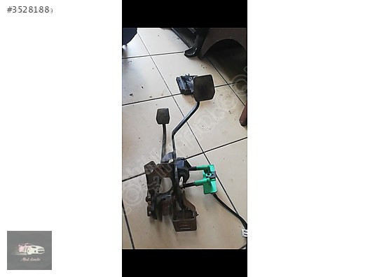 Ford Connect 2005 model fren pedalları orjinal çıkma