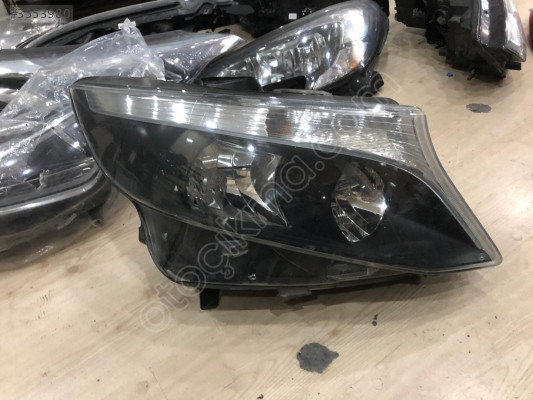 MERCEDES VİTO W447 SAĞ FAR 4479067800