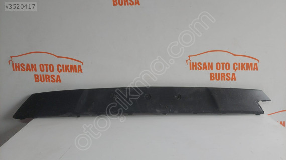 Opel Astra J Ön Plakalık Alt Plastiği GM 13368664 OPL07AS090
