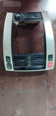 2007 Hyundai Tucson Orijinal Çıkma Teyp Çerçevesi
