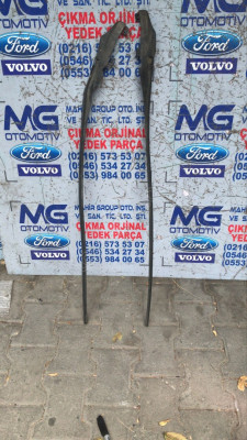 2011-18 VOLVO S60-V60 ÖN CAM SAĞ-SOL DİKEY TRİM ŞERİDİ 31335865