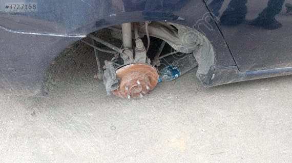 Honda Accord sağ arka taşıyıcı çıkma