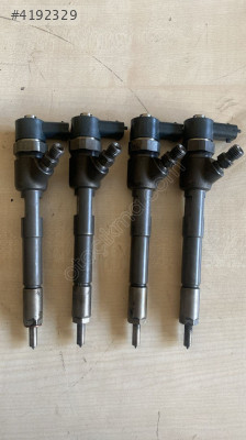 FİAT LİNEA 1.5 EURO5 ENJEKTÖR 0445 110 351