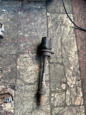 TOYOTA CORONA SAG SOL AKS MERT OTO