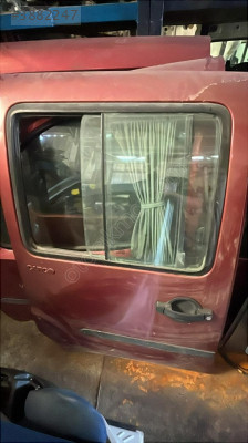 FIAT DOBLO SAĞ ARKA SÜRGÜLÜ KAPI