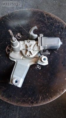 Fiat 500 arka silgeç motoru ayak üzerinde orjinal
