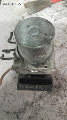 RENAULT MEGANE 2 ABS BEYNI ÇEVİK OTO ÇIKMA