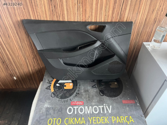 809012053R Clio 5 Sol ön Kapı Döşemesi Orjinal Çıkma