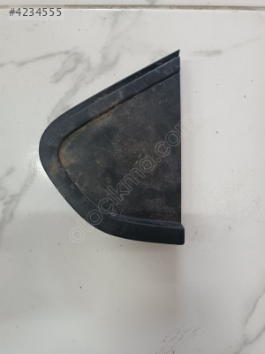 Renault taliant sağ arka cam bakaliti 788722514R