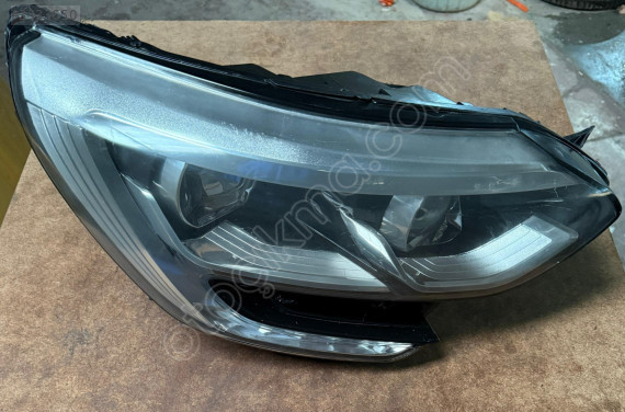 RENAULT MEGANE IV 4 ÇIKMA SAĞ FAR