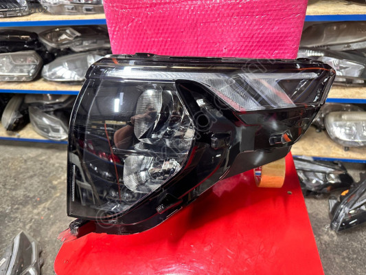 FORD COURIER ORJINAL ÇIKMA SOL FAR D