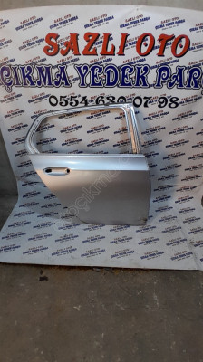 VOLKSWAGEN GOLF-8 SAĞ ARKA KAPI ORJİNAL ÇIKMA...