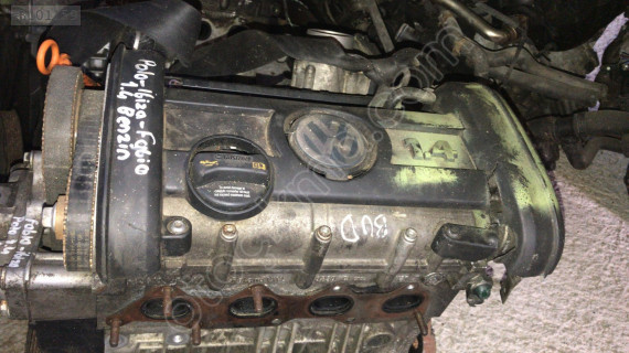 Woswogen  kodlu sılındir kapak yedek parça