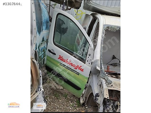 FIAT SCUDO 2011 SAĞ KAPI ÜNALLAR OTO ÇIKMA YEDEK PARÇA