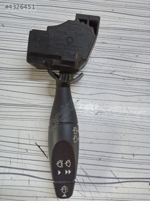 FORD Focus Silecek Kolu