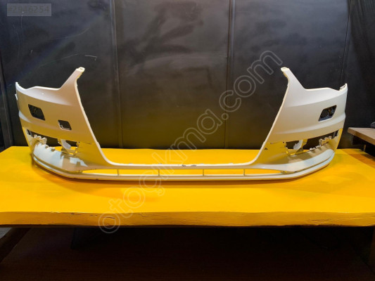 Audi A3 Sedan 2013- Ön Tampon Orjinal 8V5807437 - 8V5807065C