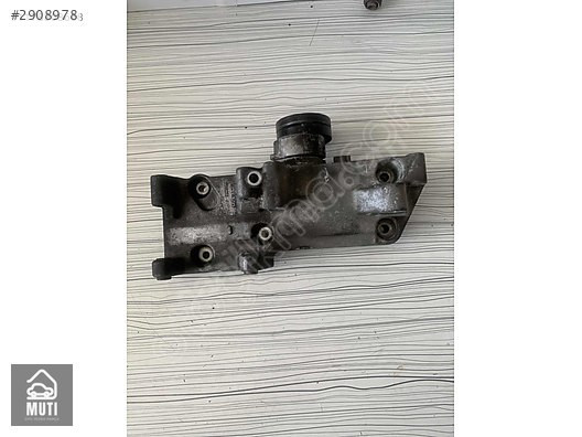 Volvo s40 04-12 alternatör bağlantı ayağı sökme 9146253