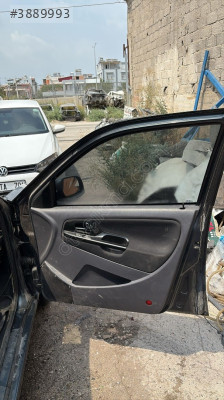 seat cordoba 2001 ön sağ kapı