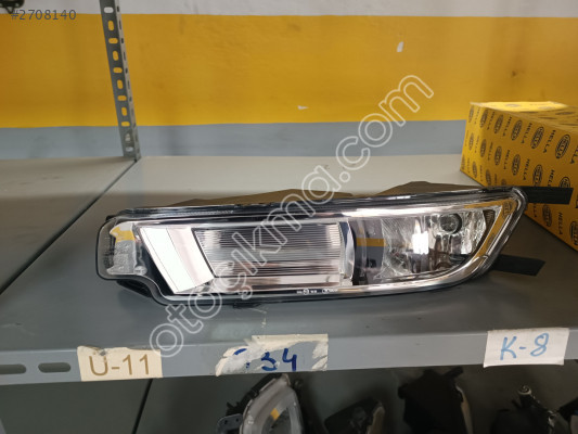 Volkswagen Passat Sağ sis Farı OEM 2PT011839061