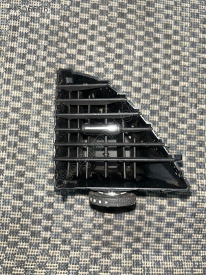 Seat Leon Havalandırma Izgarası Orta sağ