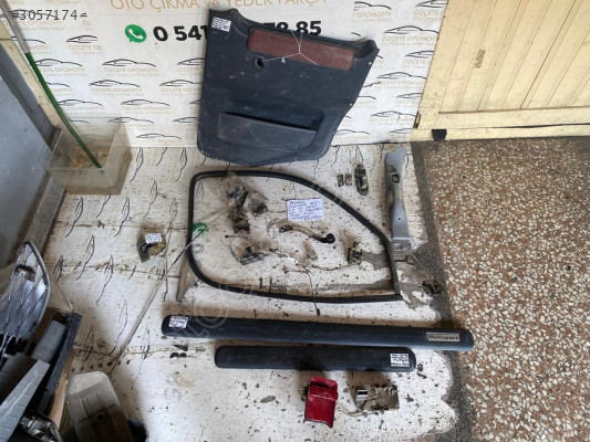 PEUGEOT PARTNER SAĞ ÖN KAPI ŞİFRESİ ORJİNAL 98-08 MODEL
