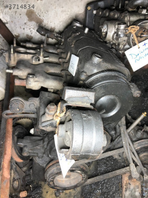 Mazda 323 1.6 16V Karbüratörlü Çıkma Komple Motor