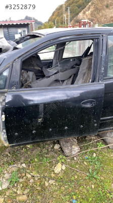 CHEVROLET  REZZO SOL ON KAPI OTO ERKAN
