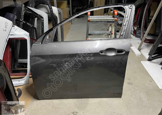 FİAT EGEA SOL ÖN KAPI ORJİNAL ÇIKMA