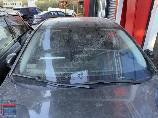 FORD FOCUS 4 TİTANİUM ÖN CAM ORİJİNAL HATASIZ 2019-2025