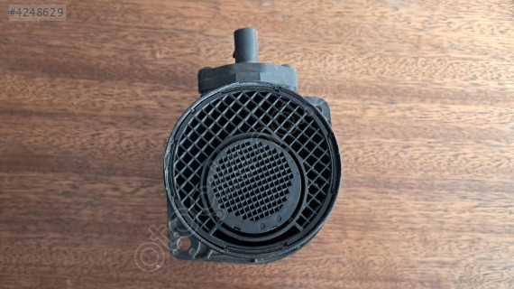 Volkswagen Transporter Hava Debimetresi 074906461B