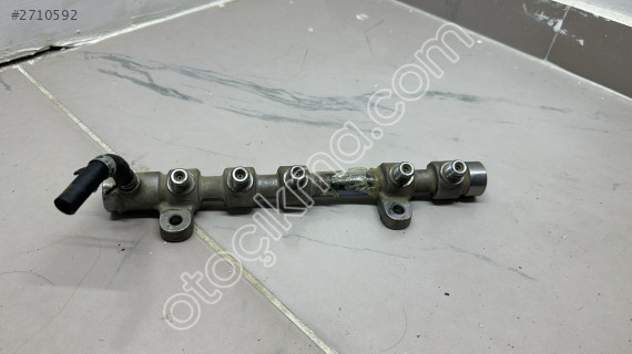 2014-16 MODEL TOYOTA COROLLA HATASIZ ORJ ÇIKMA RAİL BORUSU