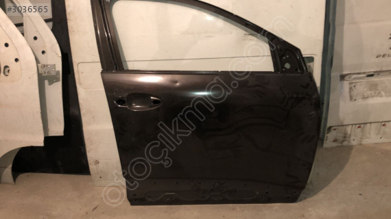 CITROEN C4 2023 MODEL SAĞ ÖN KAPI SIFIR ORİJİNAL