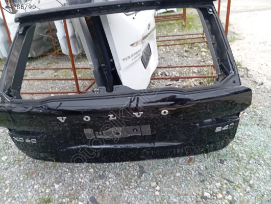 VOLVO XC60 ARKA BAGAJ KAPAĞI ORJİNAL ÇIKMA