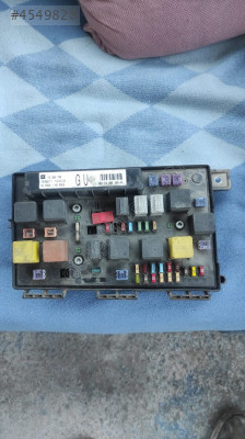 OPEL ASTRA H SİGORTA KUTUSU 1.3 DİZEL