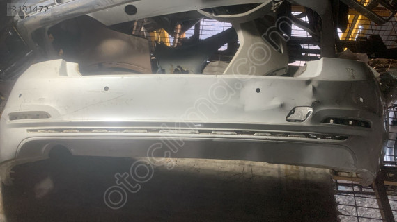 Bmw F30 lci arka tampon çıkma