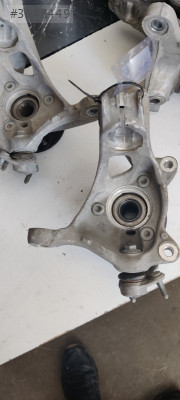 Volkswagen Golf sol ön taşıyıcı