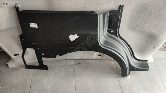 Courier sağ arka çamurluk