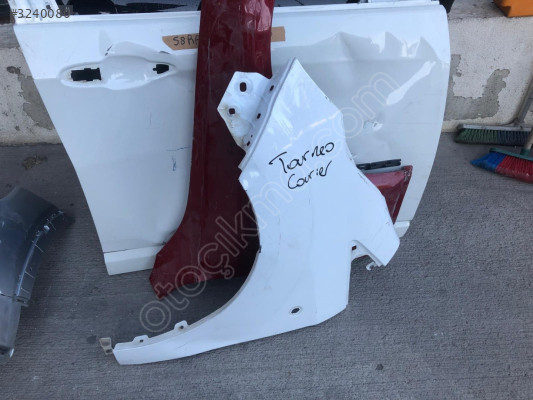 FORD TOURNEO COURİER SOL ÖN ÇAMURLUK