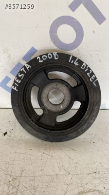 ford fiesta 2008 1.4 çıkma orjinal krank kasnağı (son fiyat)