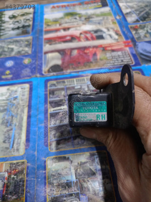 89173-28020 Avensis 98 04 model sağ airbag darbe sensörü