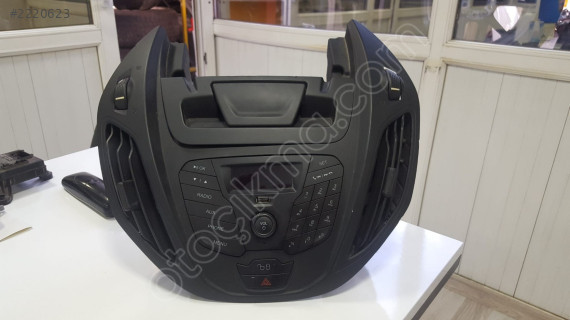 FORD COURİER ÇIKMA RADYO CD PANELİ ET76-18D815-DA ORJİNAL
