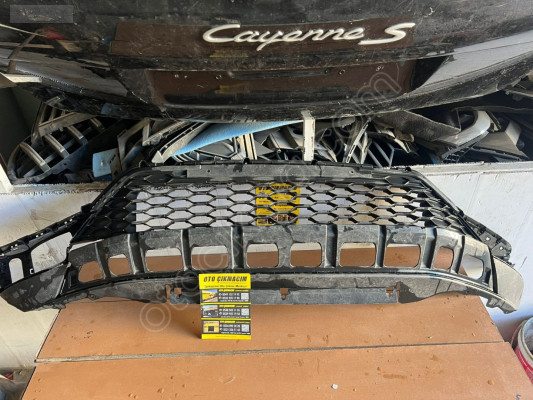 VW T-ROC ÖN TAMPON ALT SPOYLER 2GA805903A