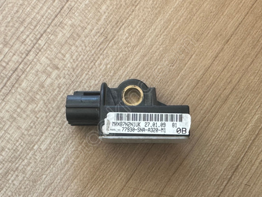 HONDA CİVİC FD6 ORJİNAL DARBE SENSÖRÜ 2006-11 77930-SNA-a320-m1