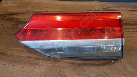 TOYOTA COROLLA SOL ARKA İÇ STOP LAMBASI 8159002A20
