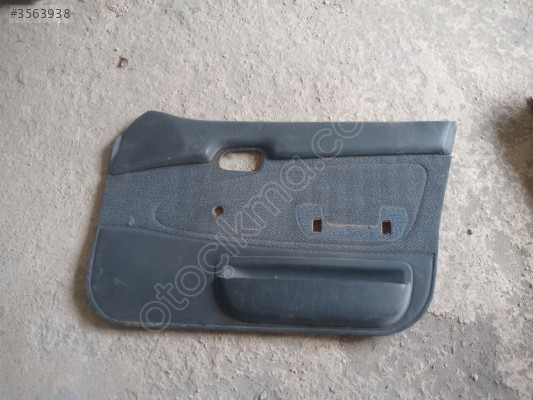 Toyota Corolla 93-98 Model Ön Sağ Kapı Döşemesi Orijinal Çıkma