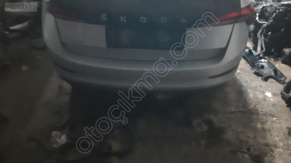 SKODA SCALA ARKA TAMPON SÖKME