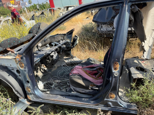 HYUNDAİ ACCENT SOL ÖN KAPI DİREĞİ BAĞLANTI YERİ 95-00