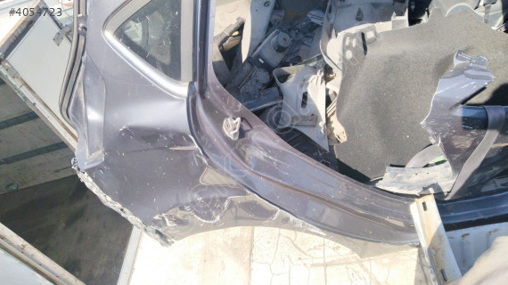 FORD FİESTA SAĞ ARKA ÇAMURLUK ÇEVİK OTO ÇIKMA