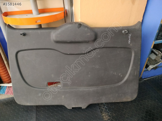 FORD COURİER BAGAJ KAPAĞI BAKALİTİ